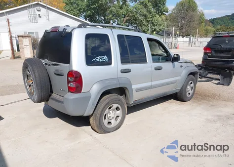 2005 Jeep Liberty Sport from USA, damaged, VIN 1J4GL48K45W627379